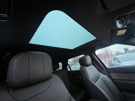 2025 Land Rover Range Rover Sport P460E PHEV 3.0 EDITION *LOW KMS* €119,950 thumbnail