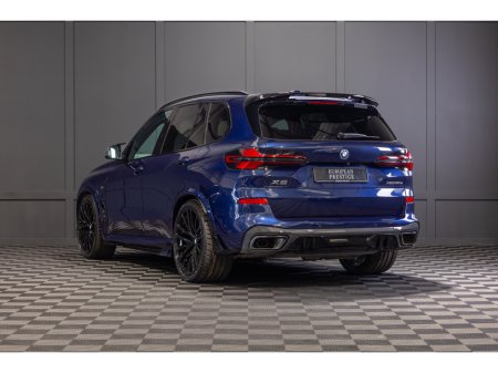 2025 BMW X5 xDrive50e M Sport €98,950