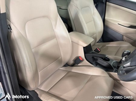 2018 Hyundai Tucson - thumbnail 18