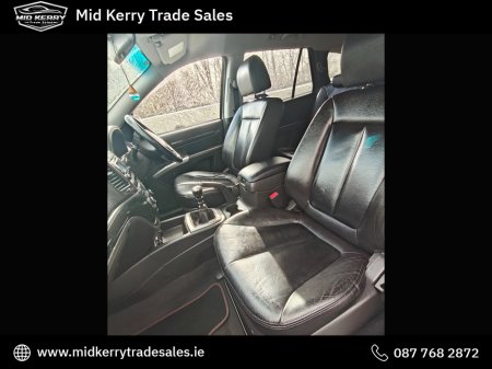 2011 Hyundai Santa Fe - thumbnail 11