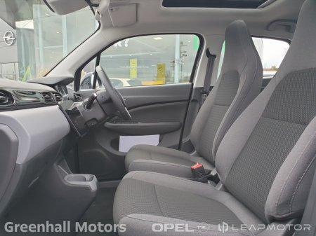 2026 Leapmotor T03 DESIGN BEV 265KM 38KWH €18,500 thumbnail