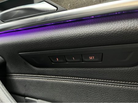 2018 BMW 5 Series - thumbnail 12