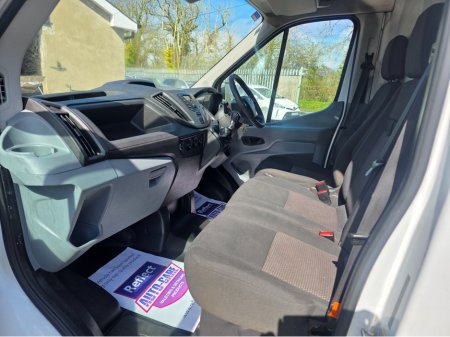 2015 Ford Transit - thumbnail 8