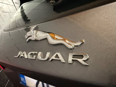 2020 Jaguar E-Pace - thumbnail 27