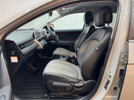 2022 Hyundai Ioniq 5 58kW Executive Plus €22,995 thumbnail