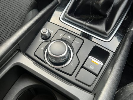 2019 Mazda Mazda3 EXECUTIVE SE 1.5 PETROL //HEATED SEATS//CARPLAY// €12,950 thumbnail