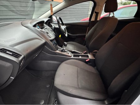 2018 Ford Focus STYLE 1.5 TD 5DR €6,995 thumbnail