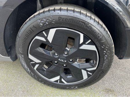 2024 Kia Niro EV K4 5DR AUTO €32,995 thumbnail