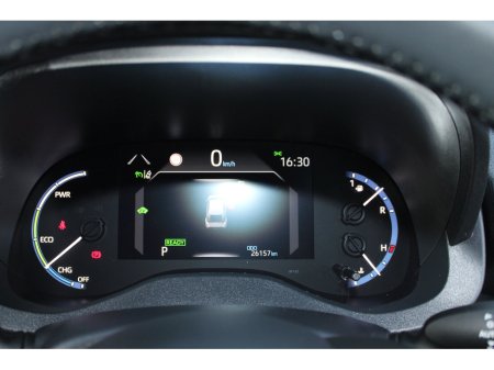 2023 Toyota Yaris Cross 1.5 Hybrid CVT Luna Sport €28,950 thumbnail