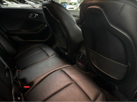 2022 BMW 2 Series - view 2