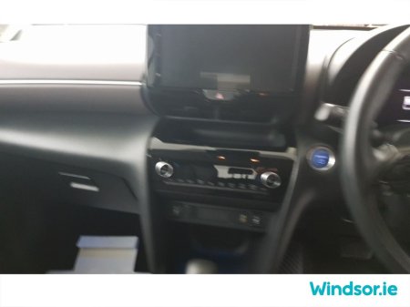 2022 Toyota Yaris Cross - thumbnail 13