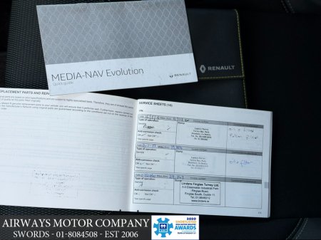 2017 Renault Clio - thumbnail 25