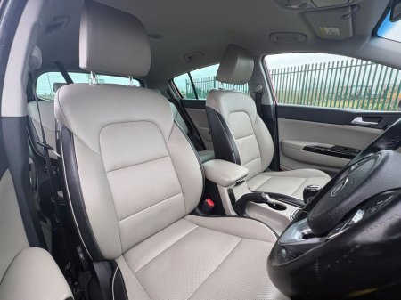 2021 Kia Sportage - thumbnail 12