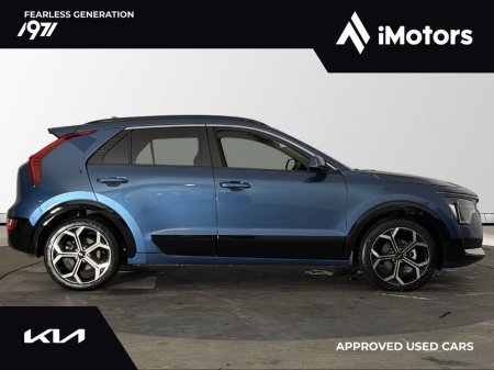 2025 Kia Niro - view 2