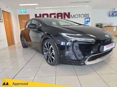 2023 Toyota Prius - thumbnail 1