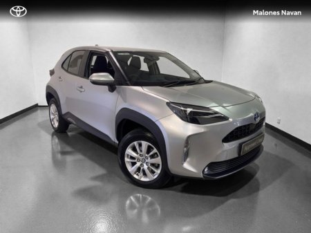 2024 Toyota Yaris Cross - thumbnail 1
