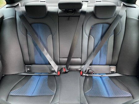 2021 BMW 2 Series - thumbnail 12