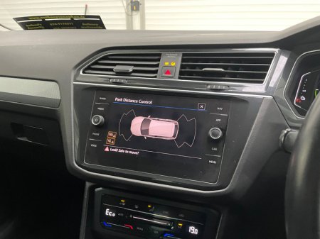 2023 Volkswagen Tiguan  €31,995 thumbnail