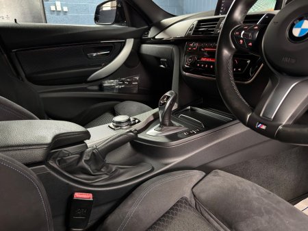 2017 BMW 3 Series - thumbnail 30