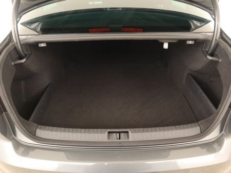 2016 Volkswagen Passat - thumbnail 15