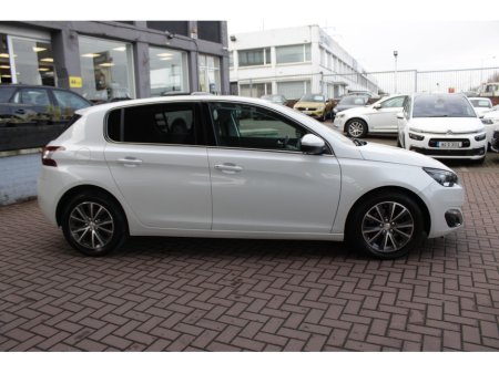 2017 Peugeot 308 - thumbnail 3