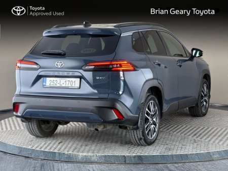 2025 Toyota Corolla Cross - thumbnail 2