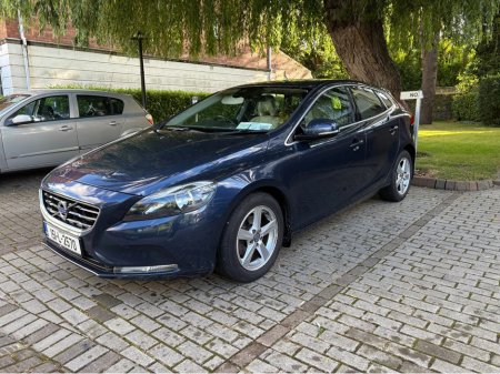2015 Volvo V40 D2 SE 5DR €6,995