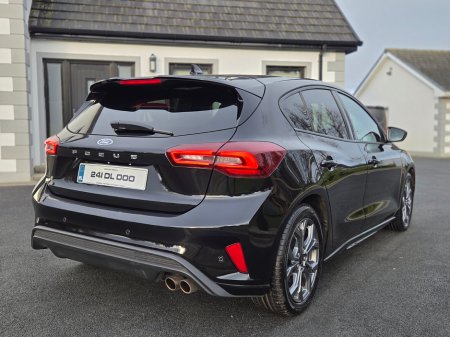 2024 Ford Focus - thumbnail 5