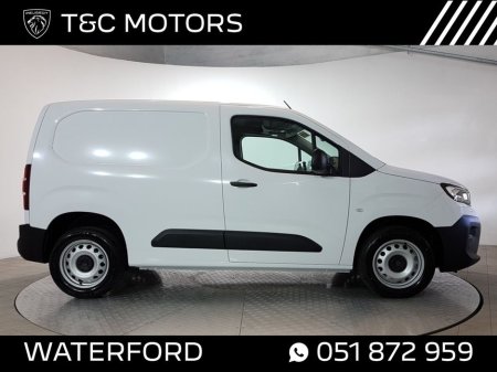 2025 Peugeot Partner Demo Model - *Price Inc VAT* PARTNER PRO PLUS 1.5 HDI 100 - 1,000KG, Remainder of 5 year warranty €25,995