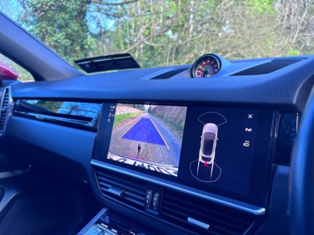 2022 Porsche Cayenne - thumbnail 17