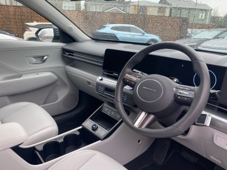 2025 Hyundai Kona - thumbnail 9