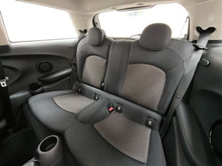 2017 MINI Cooper D - thumbnail 6