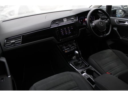 2021 Volkswagen Touran 2.0TDI HIGHLINE PLUS AUTO PAN ROOF  // UPGRADED ALLOYS // STUNNING CAR // BUY WITH CONFIDENCE AA AND SIMI APPROVED DEALER 2026 // FINANCE ARRANGED // ALL TRADE INS WELCOME // WELL WORTH VIEWING // €31,950 thumbnail