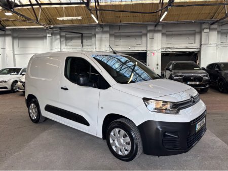 2021 Citroen Berlingo LX 1.5 BLUEHDI 75 S&S 650KG M 3 Seater Finance Available own this van from €49 per week