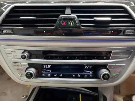 2018 BMW 7 Series - thumbnail 27