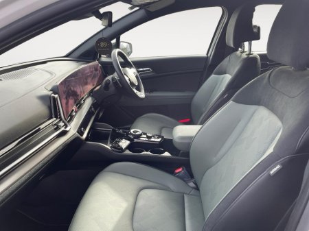 2025 Kia Sportage - thumbnail 8