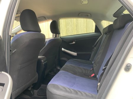 2015 Toyota Prius - photo 5