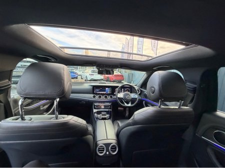 2019 Mercedes-Benz E Class - thumbnail 44