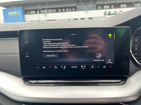 2023 Skoda Octavia - thumbnail 22