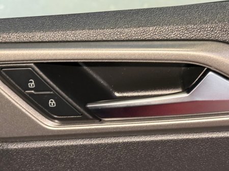 2018 Volkswagen Polo 1.0 TSI 65HP Trendline €14,990 thumbnail