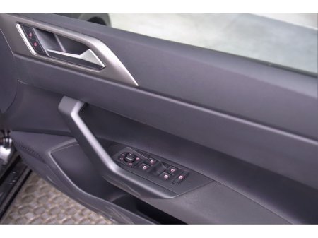 2018 Volkswagen Polo 1.0 TSI DSG COMFORTLINE *CARPLAY*ANDROID*REVERSE CAM* thumbnail