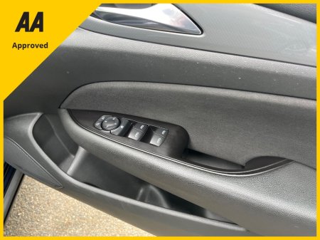 2020 Opel Insignia - thumbnail 10