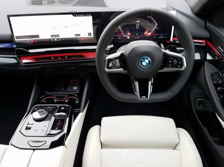 2026 BMW 5 Series 530e M Sport Saloon €77,980 thumbnail