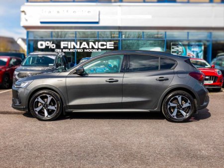 2024 Ford Focus - thumbnail 14