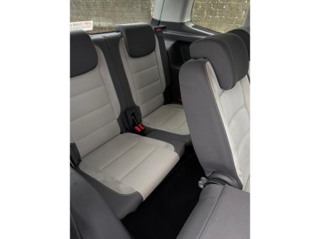 2015 Volkswagen Touran - thumbnail 16