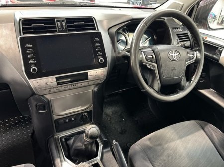 2022 Toyota Landcruiser - thumbnail 8