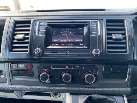 2018 Volkswagen Transporter 150HP 2.0TDI T6 PVL 3T €18,995 thumbnail