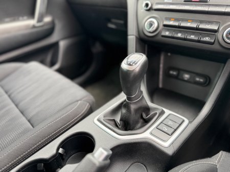 2021 Kia Sportage - thumbnail 13