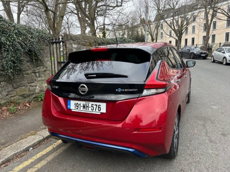 2019 Nissan Leaf - thumbnail 8