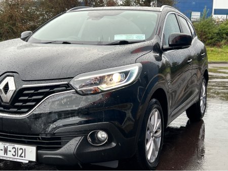 2017 Renault Kadjar 1.5 DCI DYNAMIQUE NAV 5 5DR A 110BHP AUTO €13,900 thumbnail
